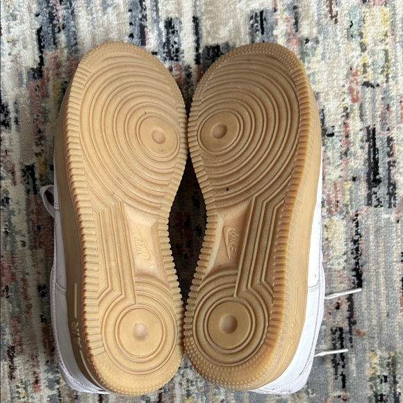 Nike Air Force 1 - Picture 6 of 6